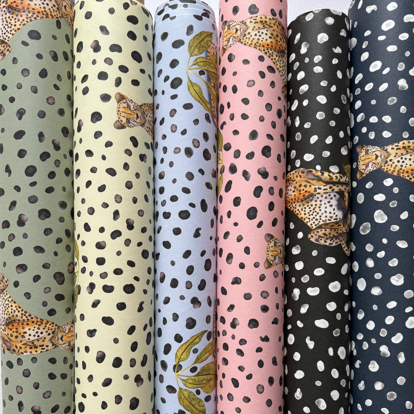 Cheryl Cheetah Wallpaper (Various Colours)